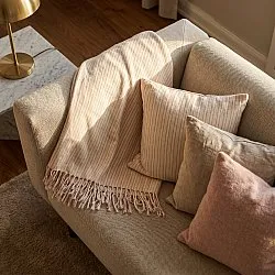 Pledd - Rumi stripe cotton throw (krem/rosa/lyseblå)