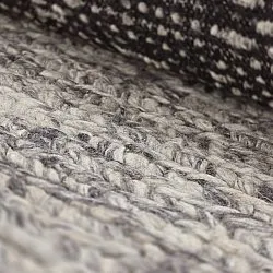 Ullteppe - Talvia Braided Wool (mørkegrå)