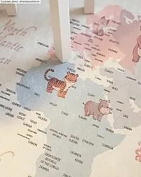 Barneteppe - Animal Map (beige)