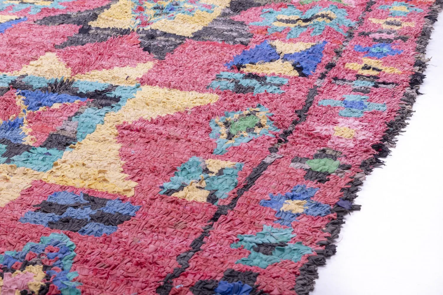 Marokkansk Boucherouite-teppe 225 x 135 cm