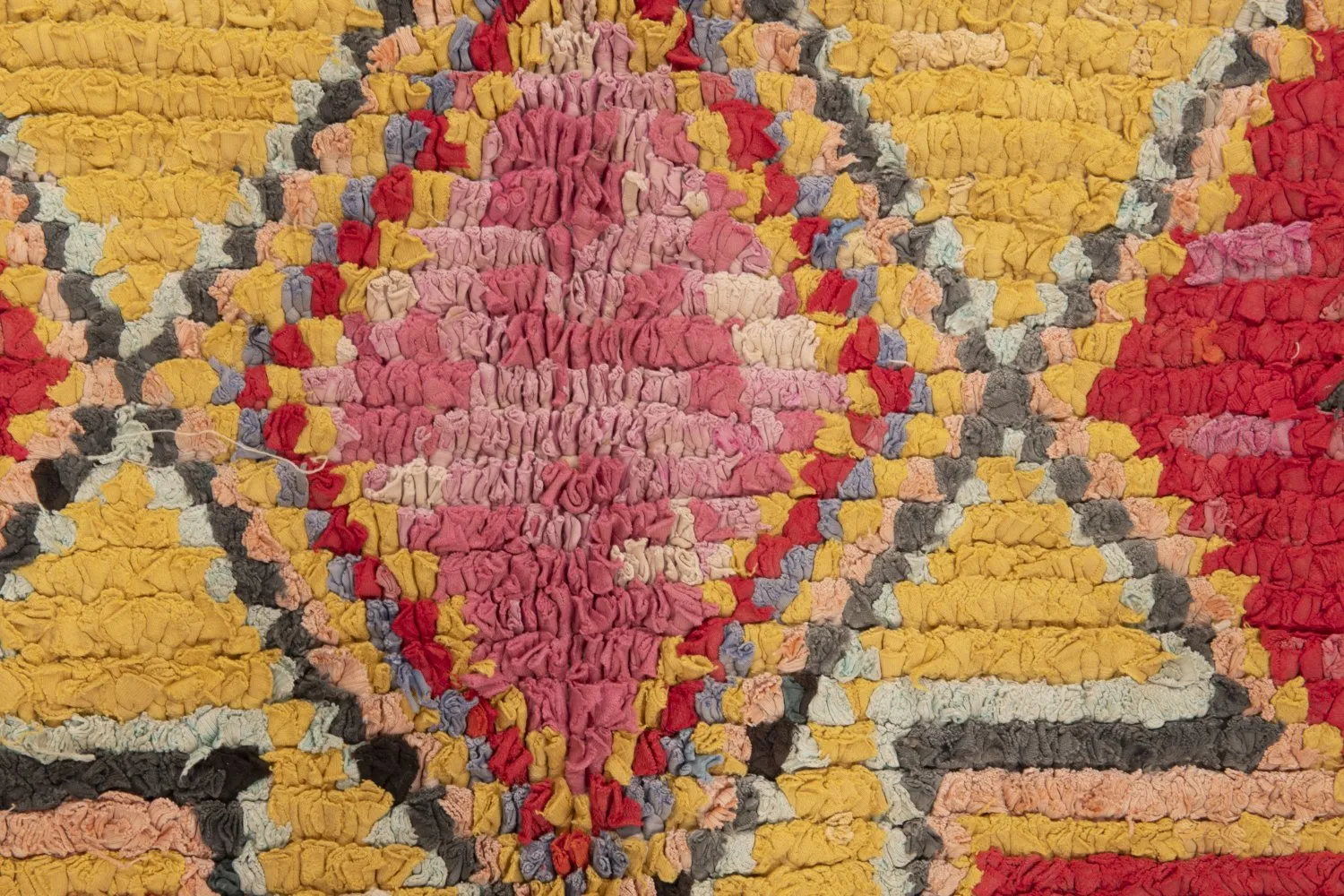 Marokkansk Boucherouite-teppe 250 x 145 cm