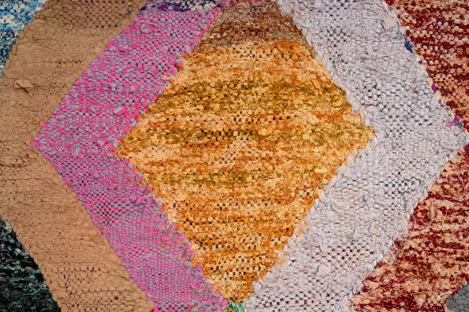 Marokkansk Boucherouite-teppe 135 x 260 cm
