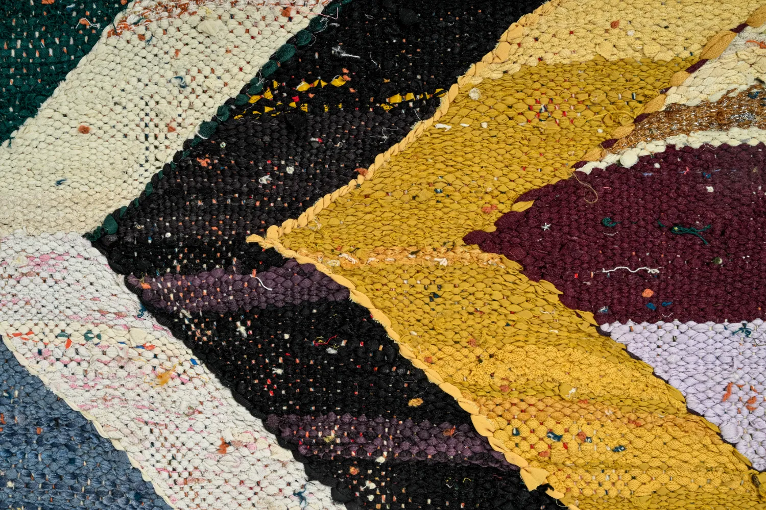Marokkansk Boucherouite-teppe 135 x 260 cm
