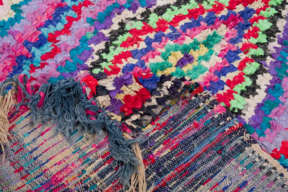 Marokkansk Boucherouite-teppe 270 x 145 cm