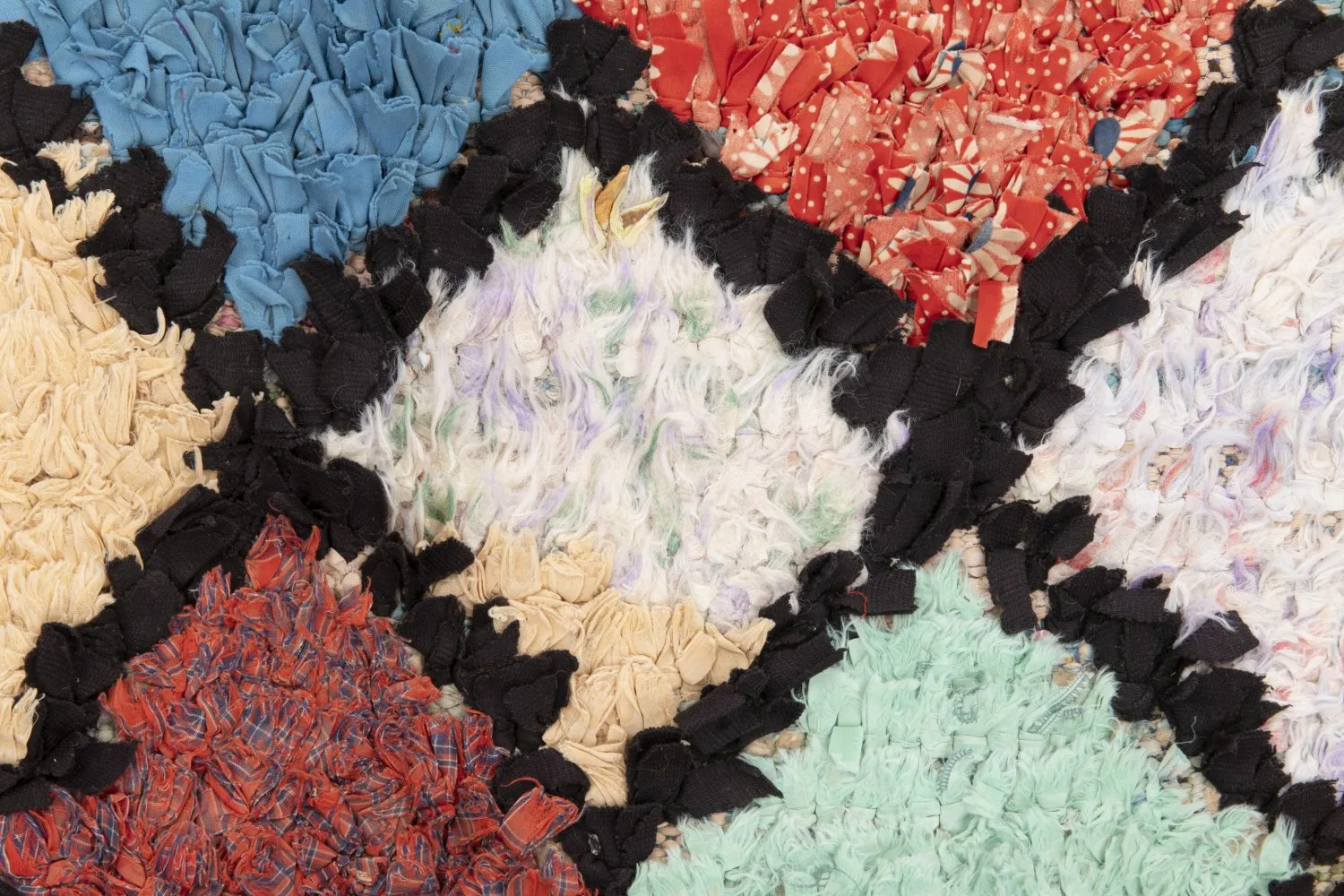 Marokkansk Boucherouite-teppe 175 x 90 cm