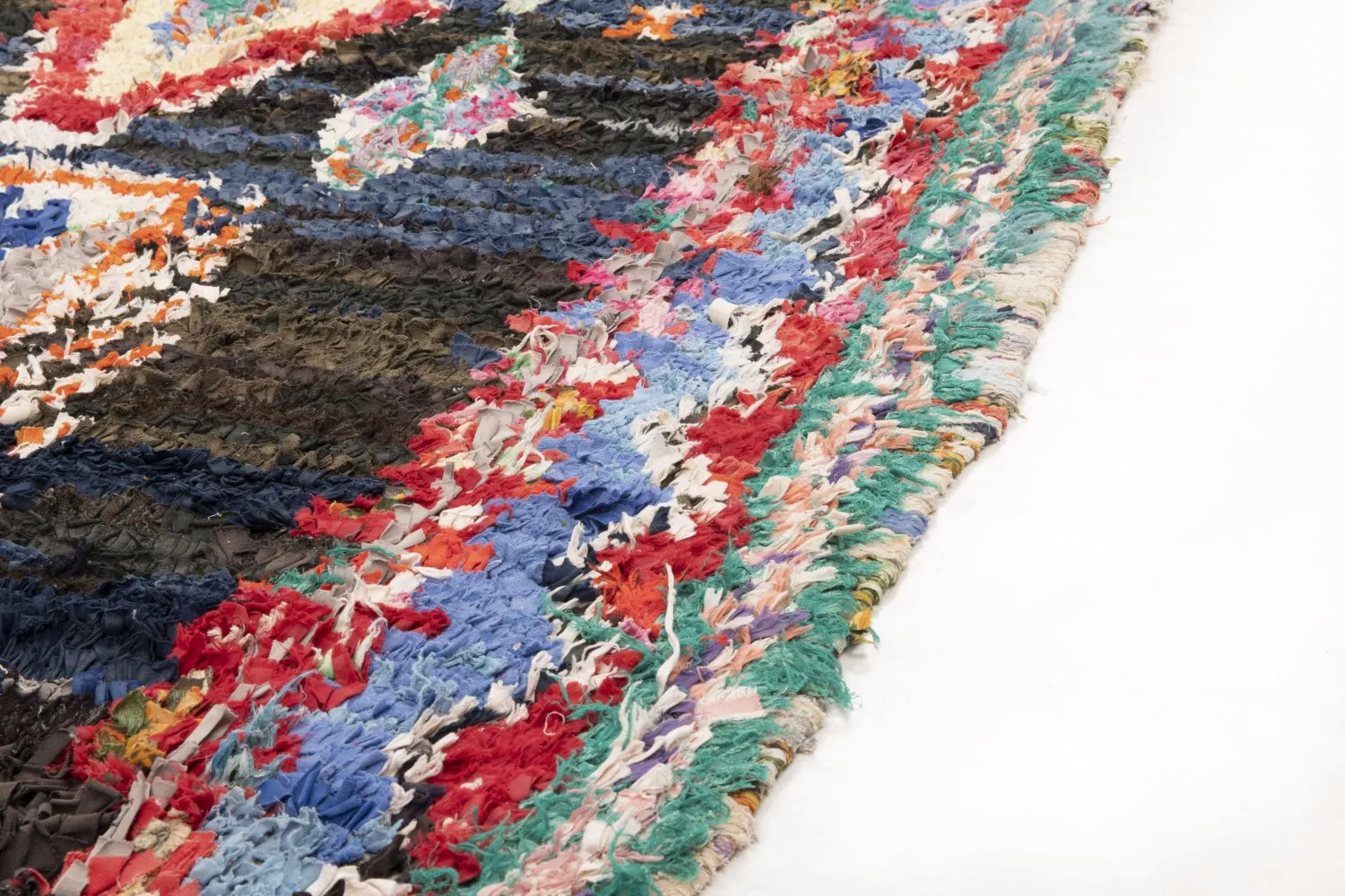 Marokkansk Boucherouite-teppe 235 x 120 cm