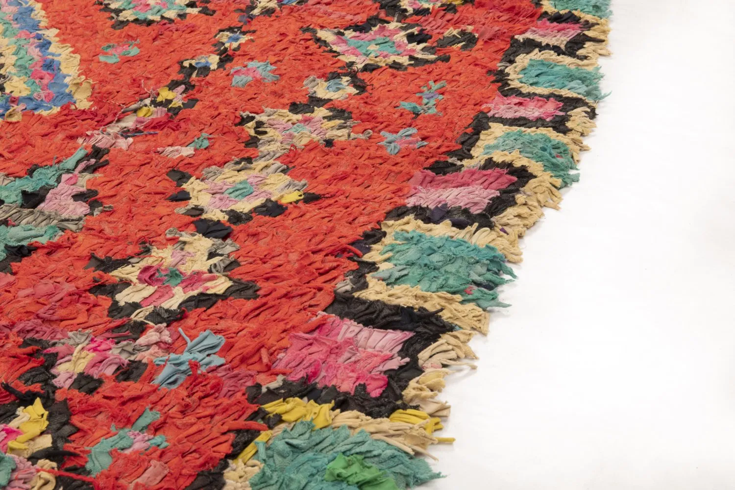 Marokkansk Boucherouite-teppe 245 x 140 cm