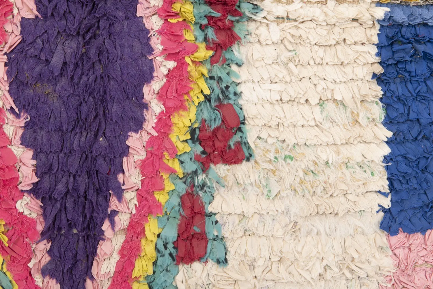 Marokkansk Boucherouite-teppe 155 x 120 cm