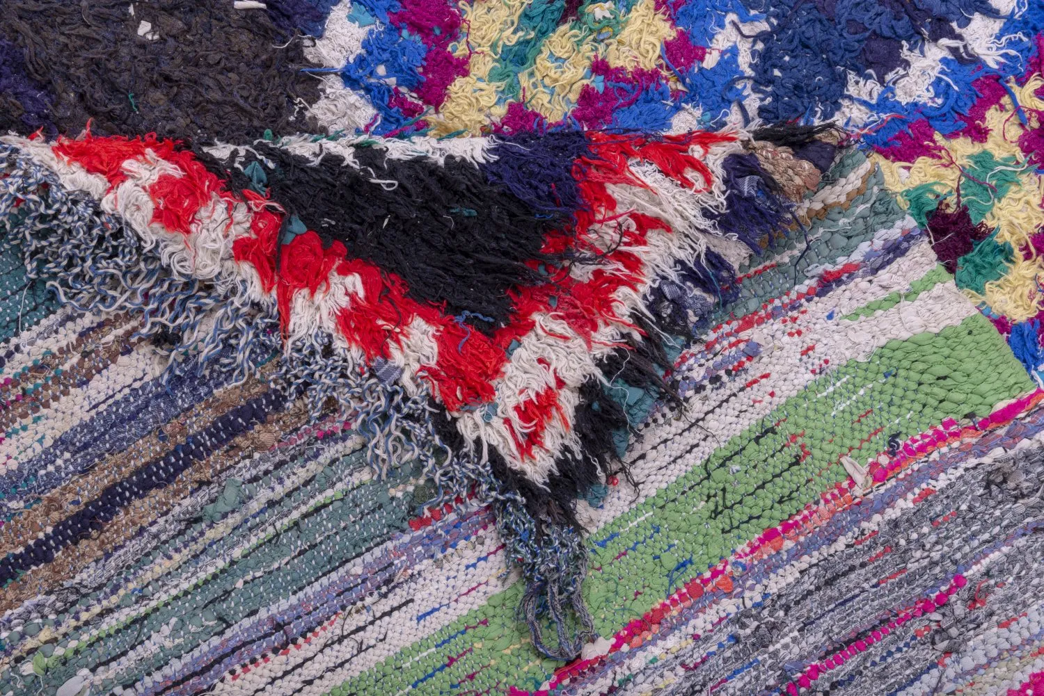 Marokkansk Boucherouite-teppe 265 x 140 cm