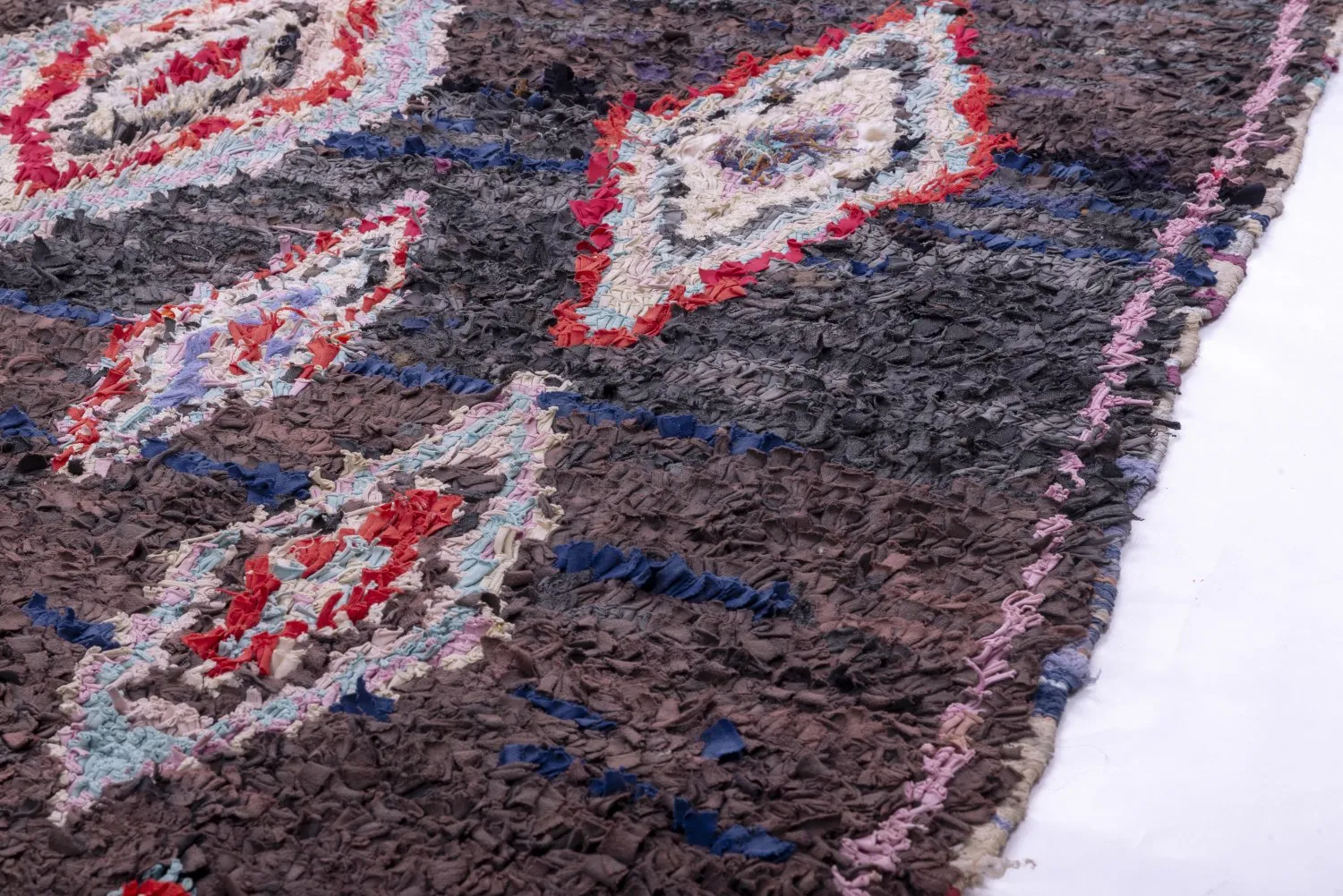 Marokkansk Boucherouite-teppe 270 x 150 cm