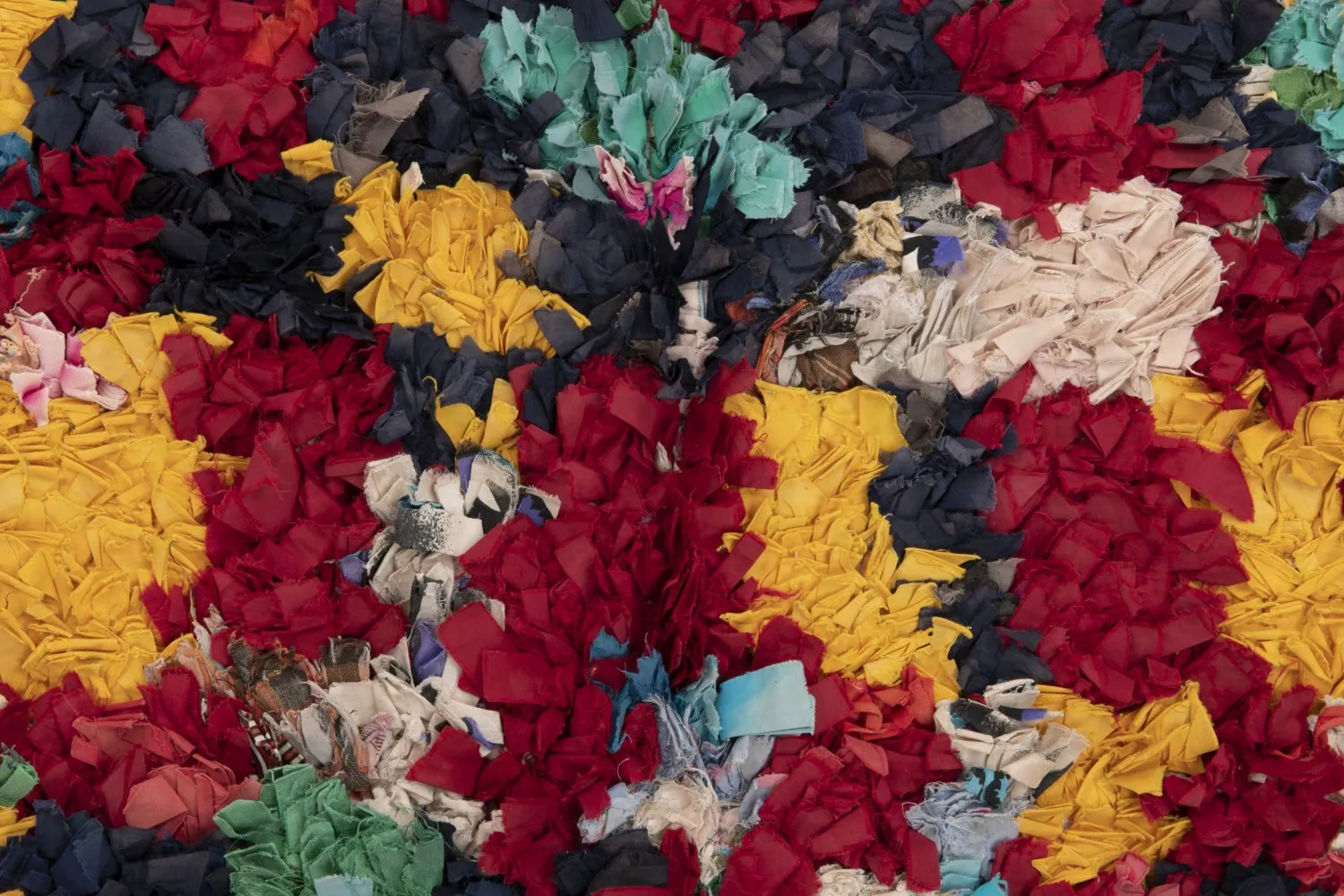 Marokkansk Boucherouite-teppe 255 x 125 cm