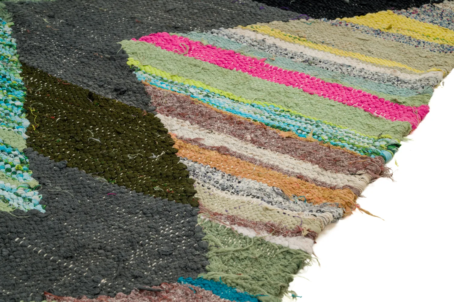 Marokkansk Boucherouite-teppe 145 x 260 cm