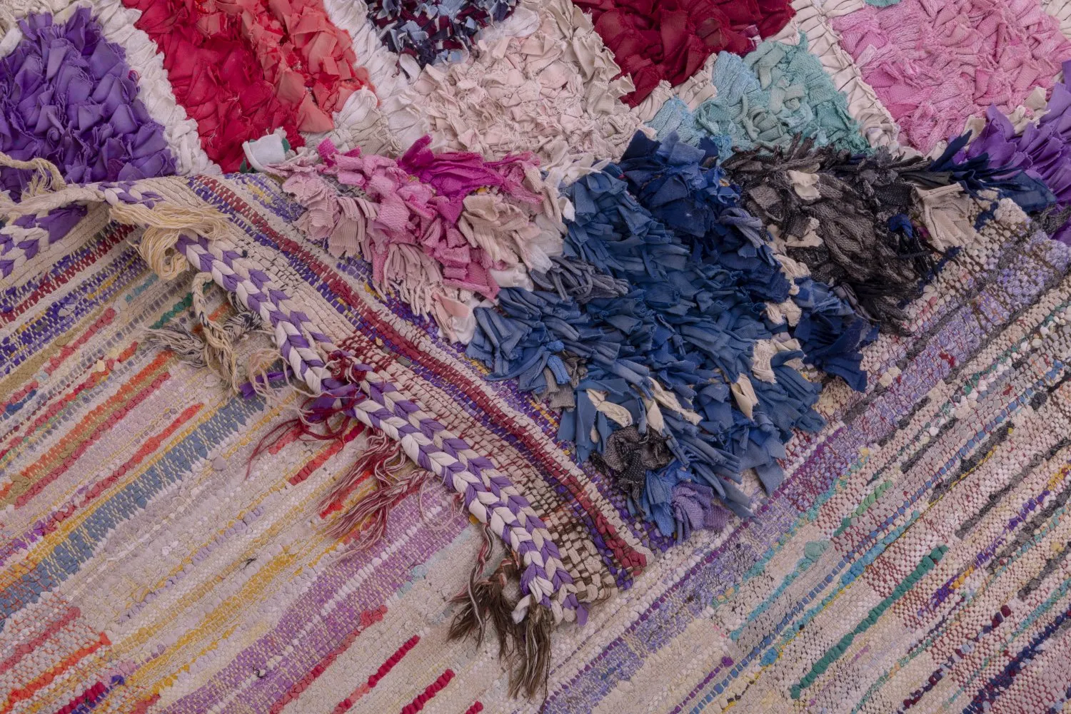 Marokkansk Boucherouite-teppe 265 x 165 cm