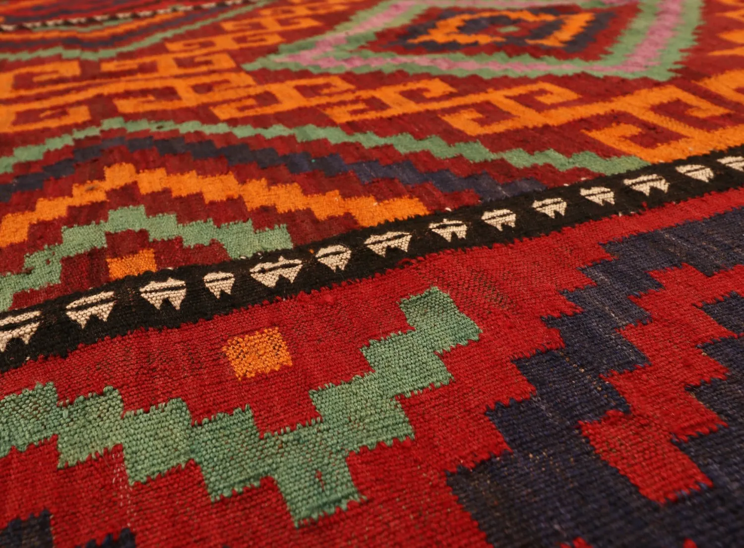 Orientalsk kelimteppe 370 x 210 cm