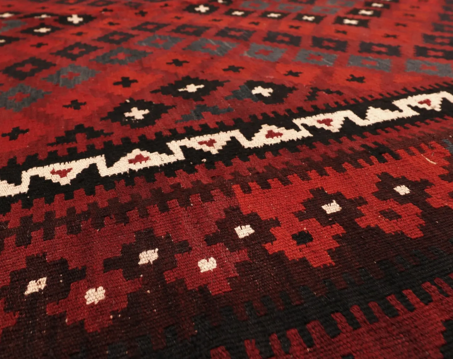 Orientalsk kelimteppe 305 x 256 cm