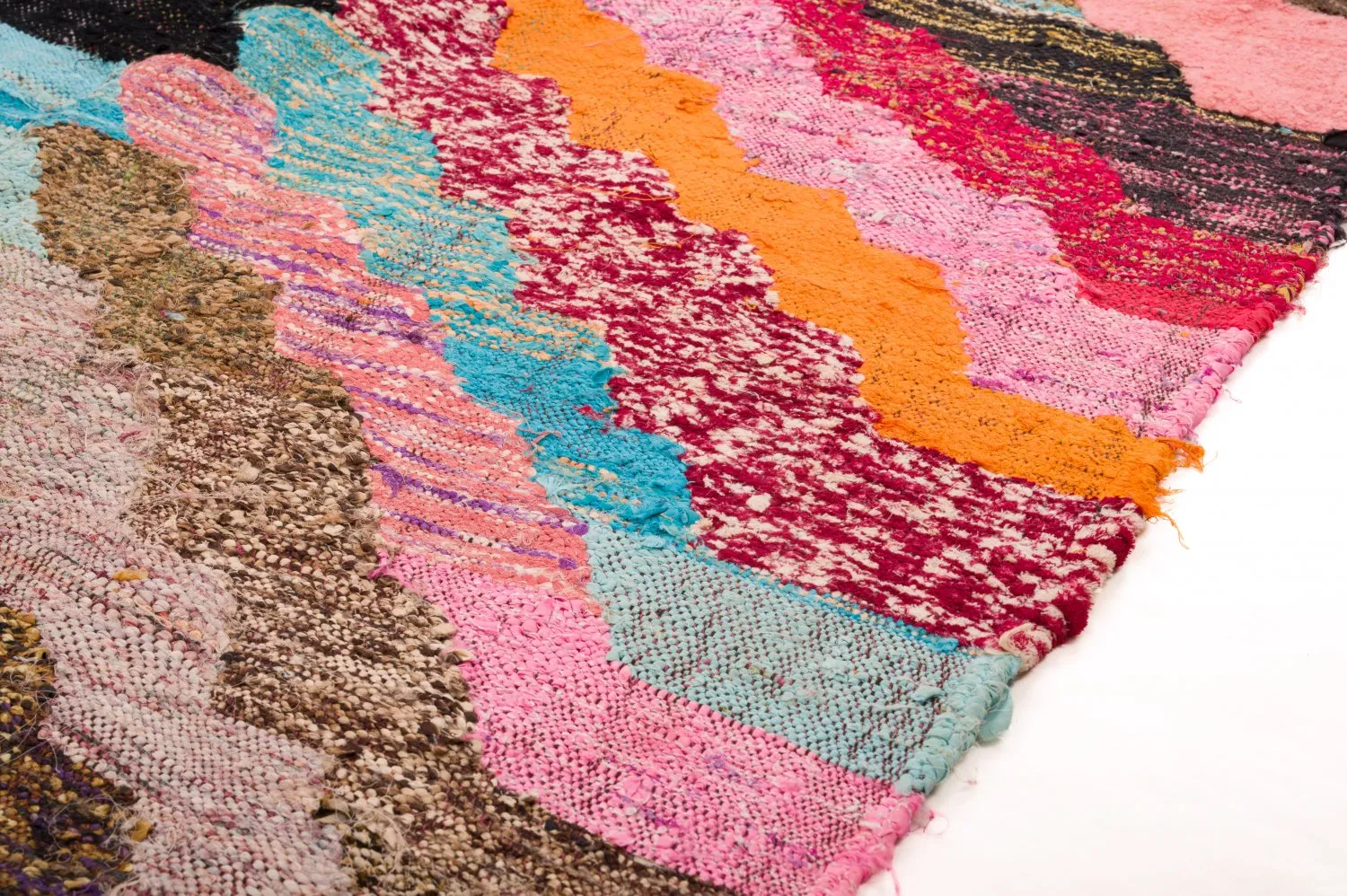 Marokkansk Boucherouite-teppe 125 x 250 cm