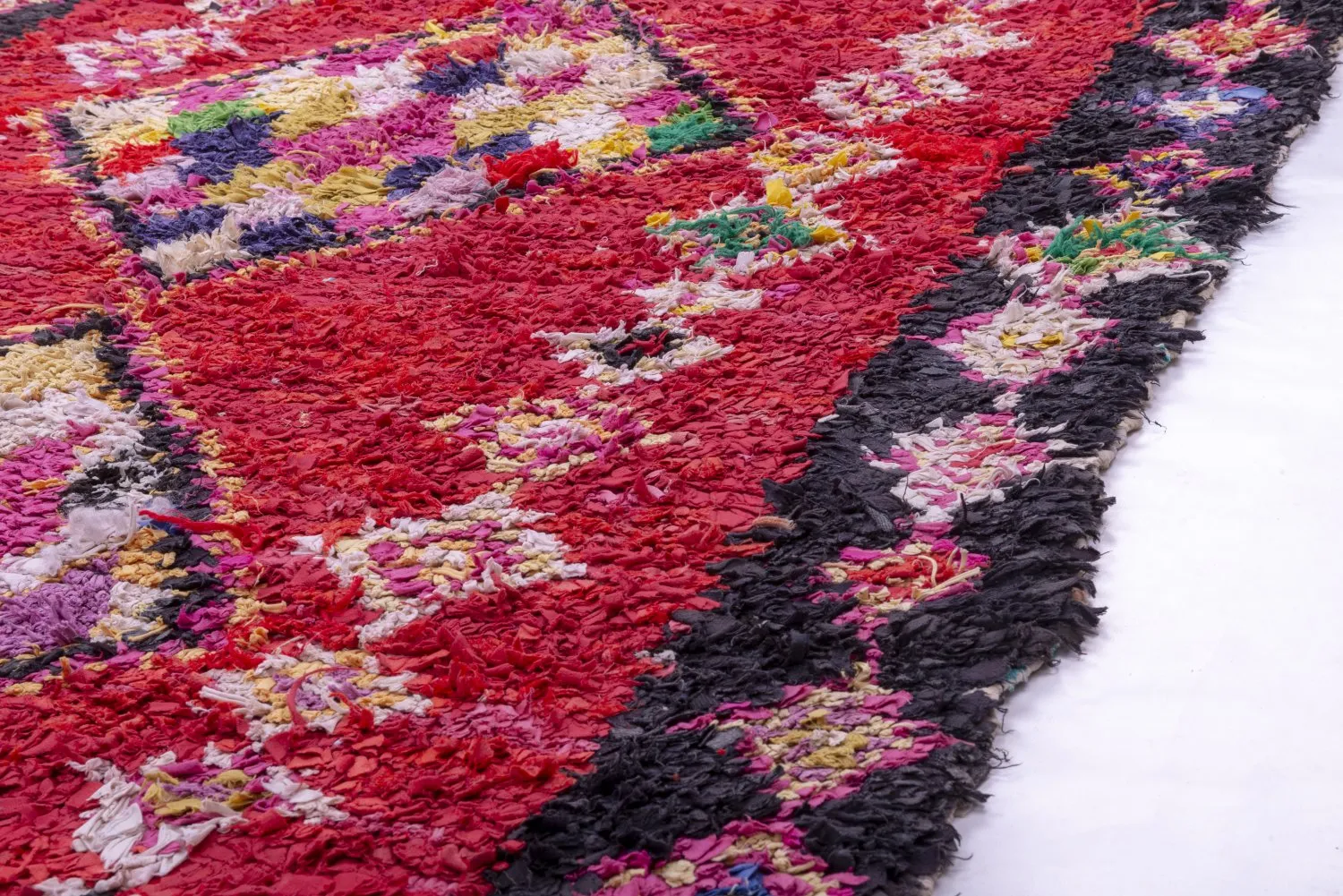 Marokkansk Boucherouite-teppe 255 x 165 cm