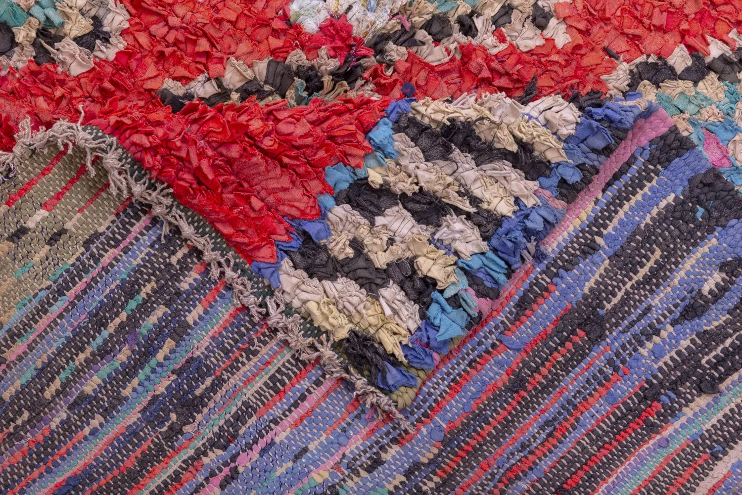 Marokkansk Boucherouite-teppe 285 x 170 cm
