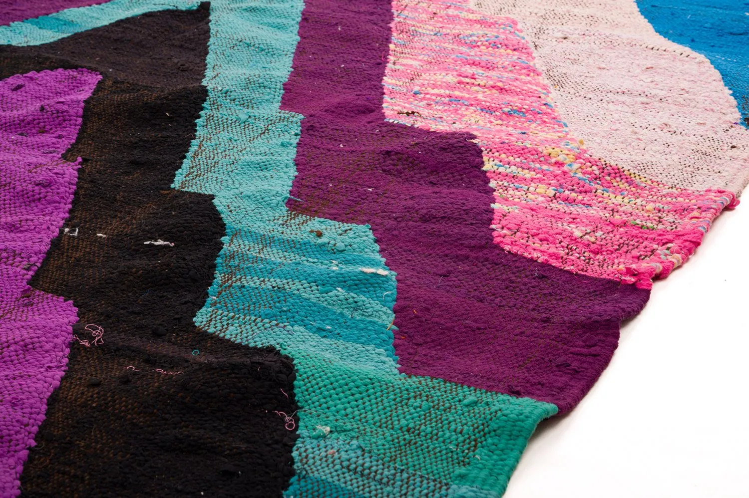 Marokkansk Boucherouite-teppe 140 x 250 cm