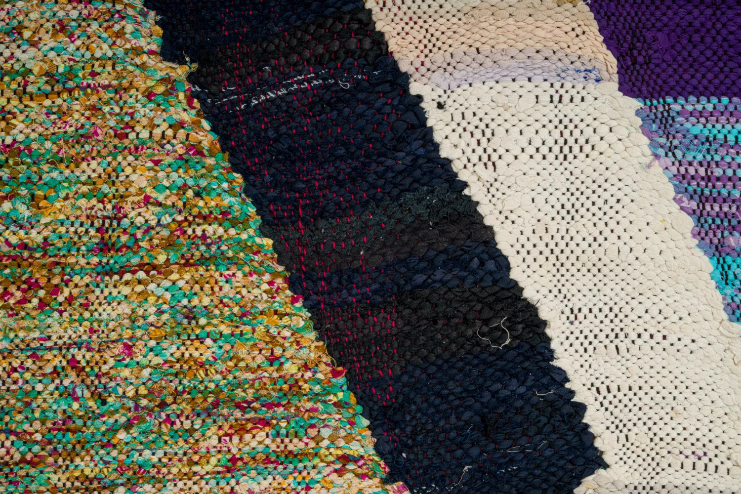 Marokkansk Boucherouite-teppe 135 x 255 cm