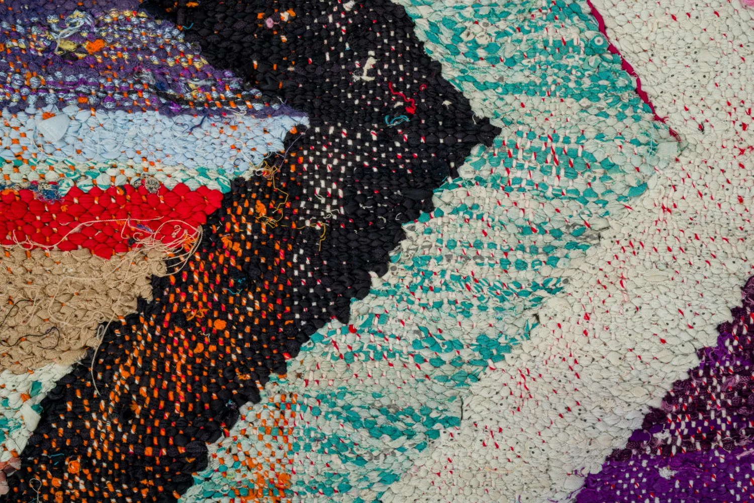Marokkansk Boucherouite-teppe 130 x 235 cm