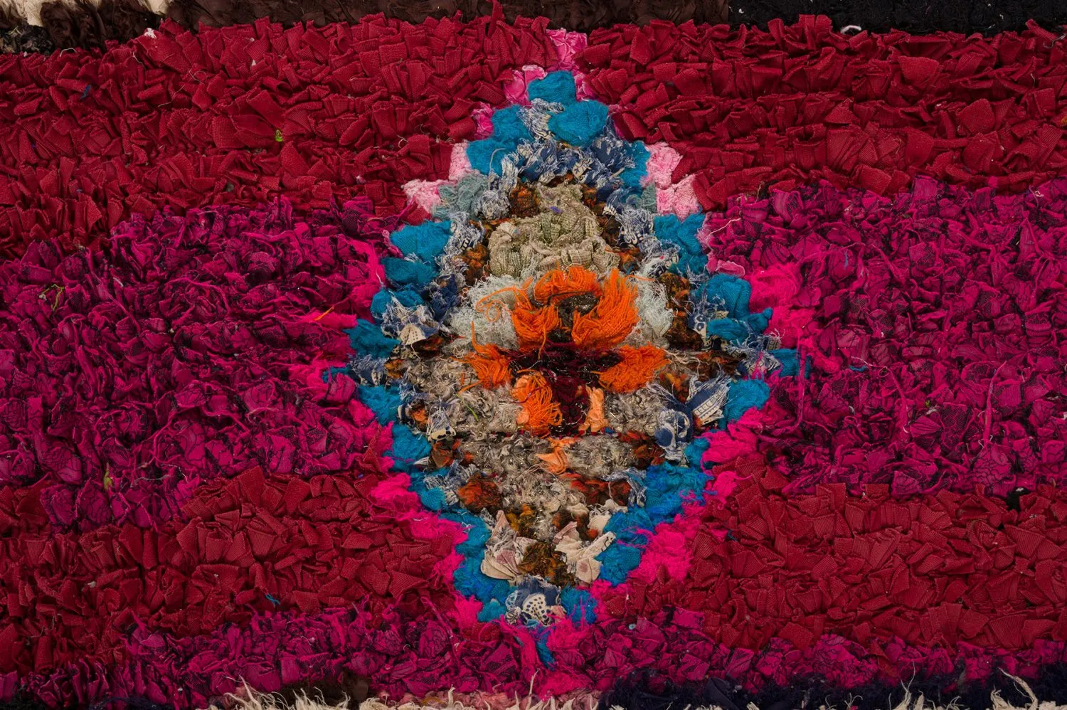 Marokkansk Boucherouite-teppe 145 x 305 cm