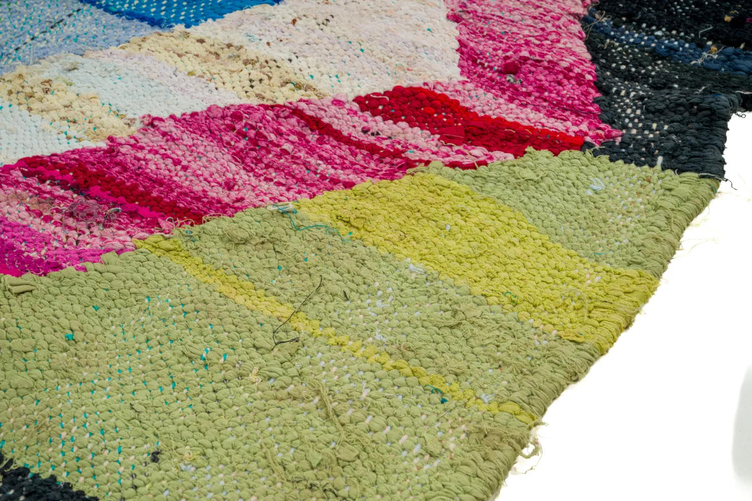 Marokkansk Boucherouite-teppe 125 x 240 cm