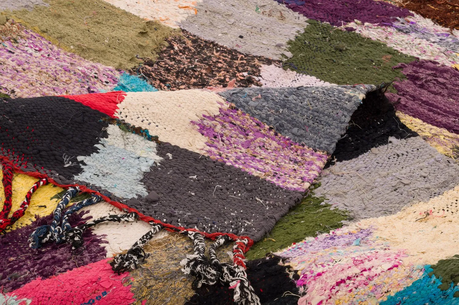 Marokkansk Boucherouite-teppe 135 x 275 cm