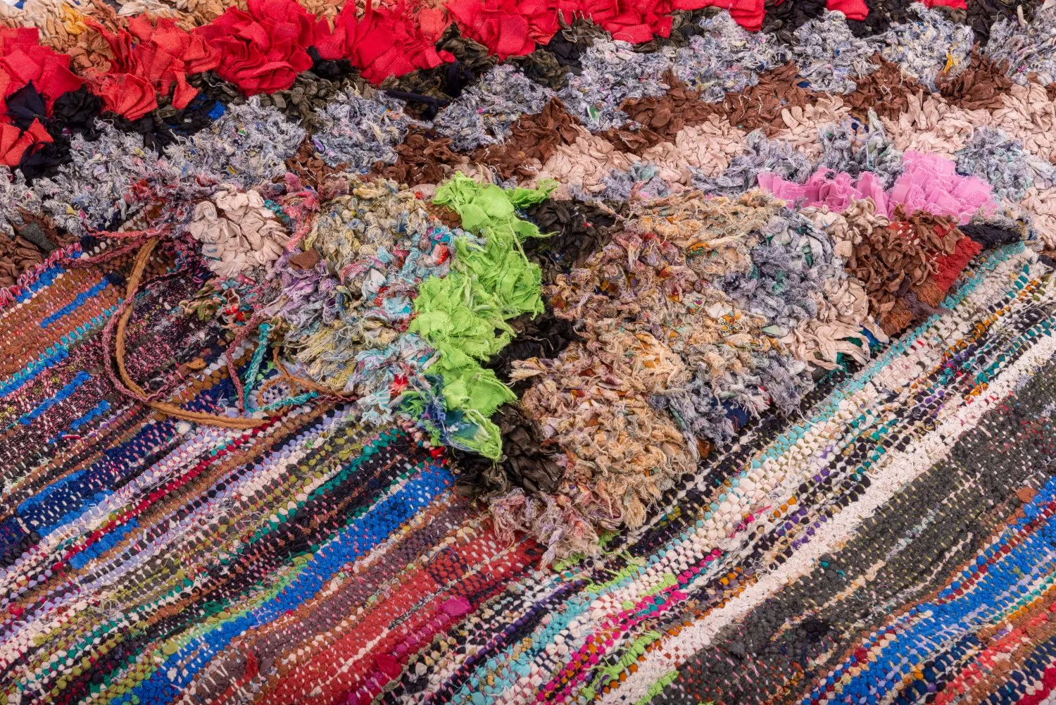 Marokkansk Boucherouite-teppe 250 x 110 cm