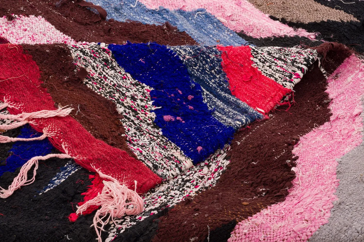 Marokkansk Boucherouite-teppe 145 x 275 cm