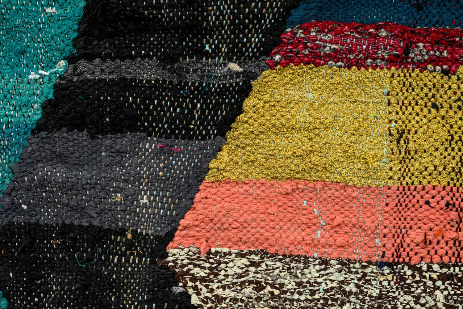 Marokkansk Boucherouite-teppe 135 x 230 cm
