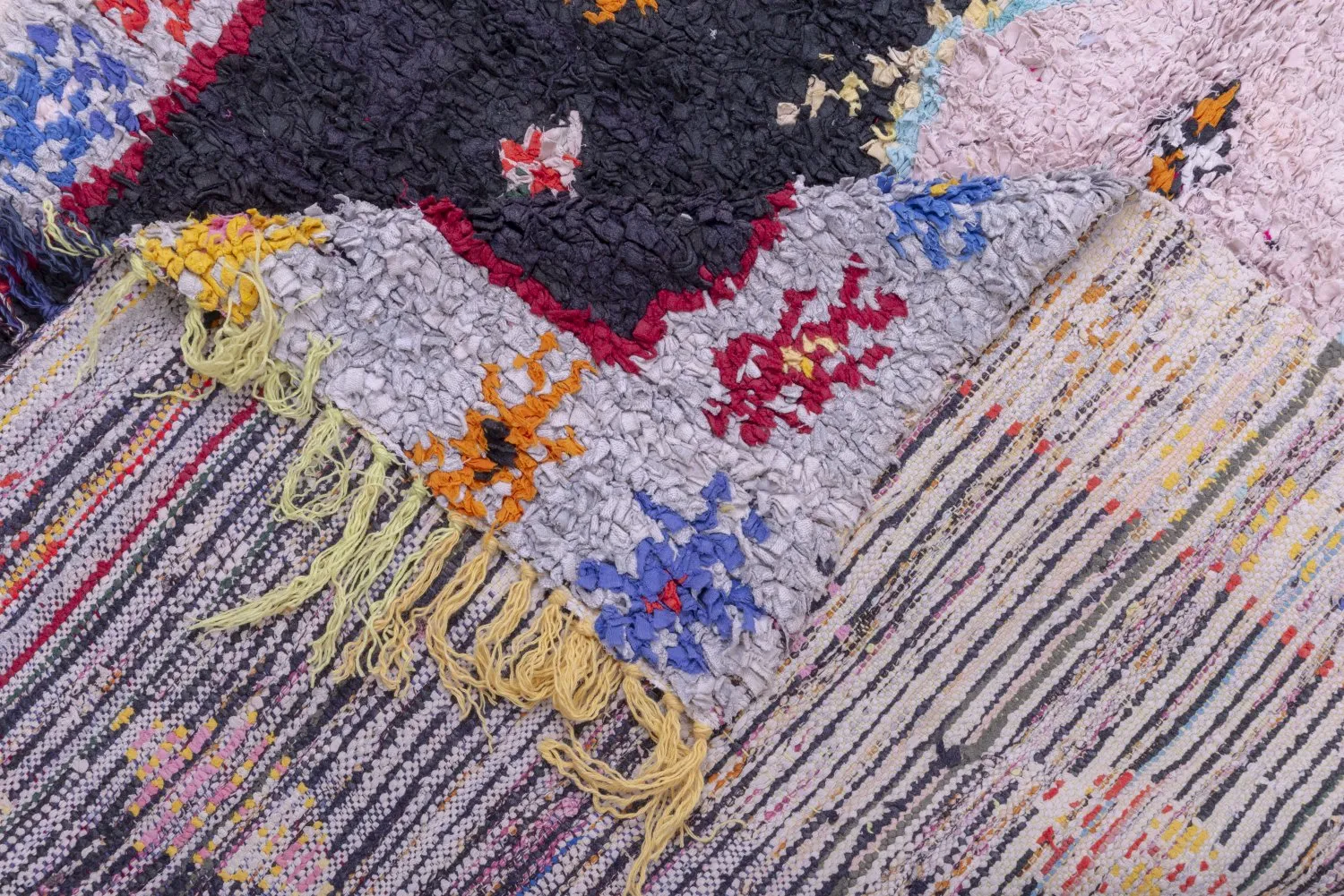 Marokkansk Boucherouite-teppe 195 x 120 cm