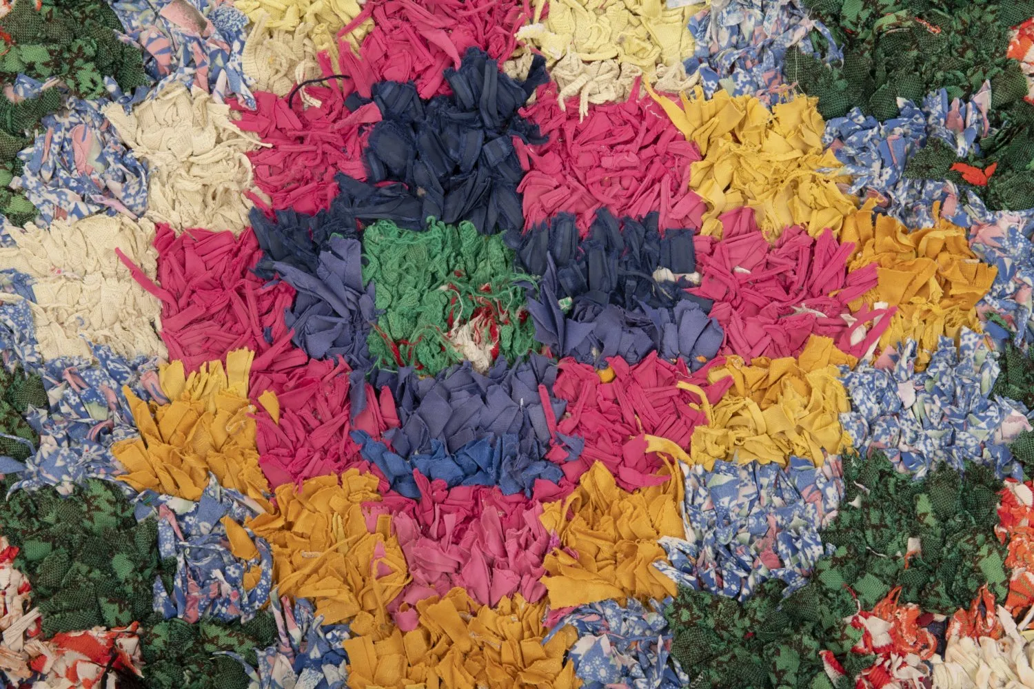Marokkansk Boucherouite-teppe 215 x 170 cm