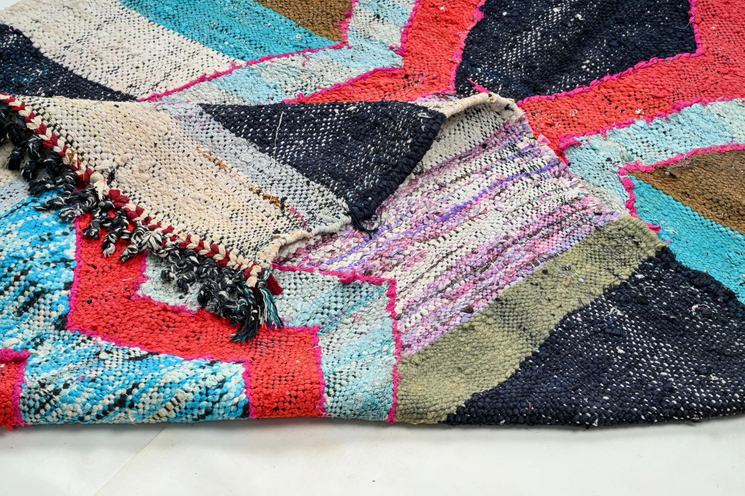 Marokkansk Boucherouite-teppe 115 x 220 cm