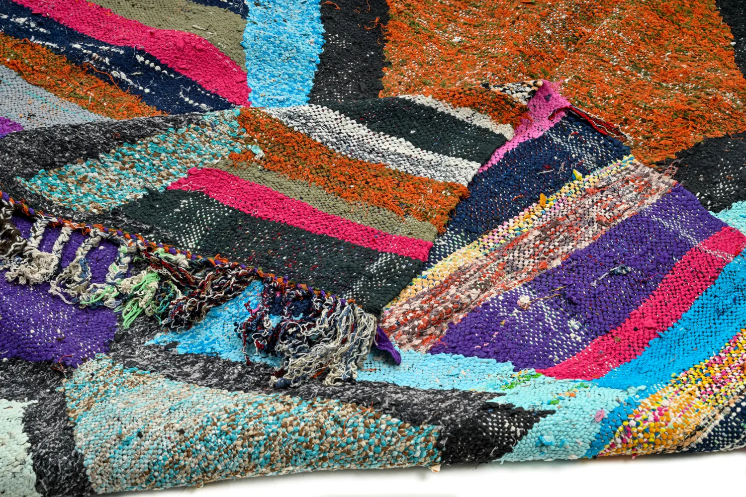 Marokkansk Boucherouite-teppe 135 x 235 cm
