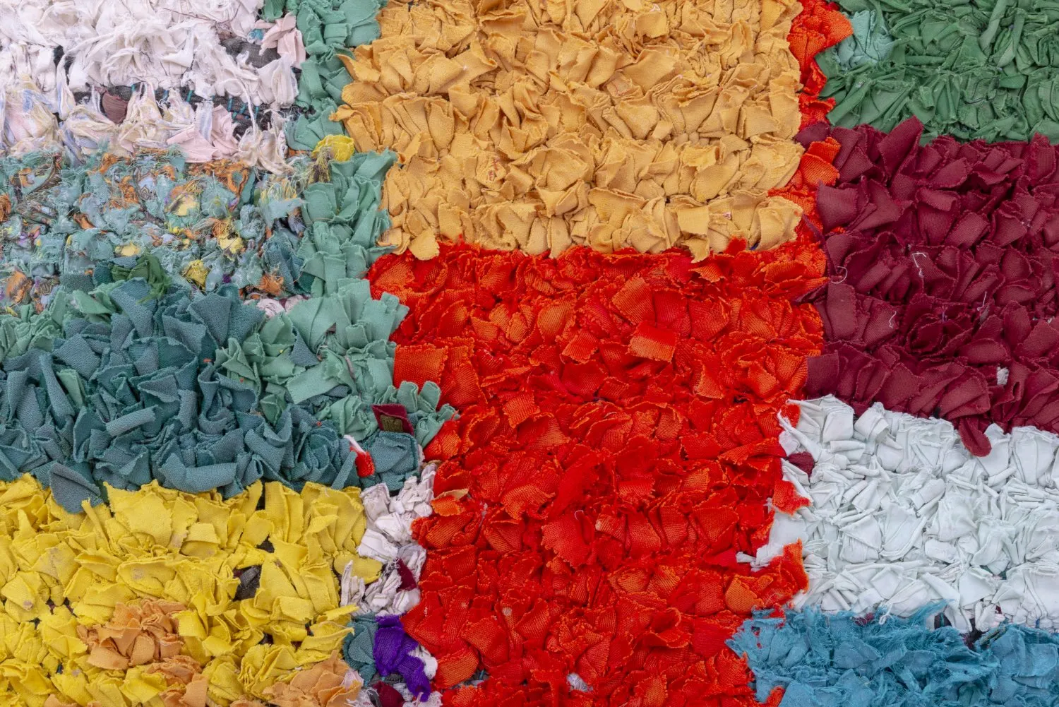 Marokkansk Boucherouite-teppe 250 x 120 cm
