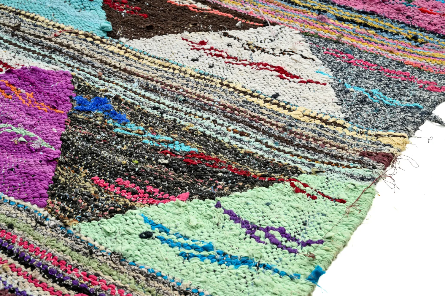 Marokkansk Boucherouite-teppe 135 x 235 cm