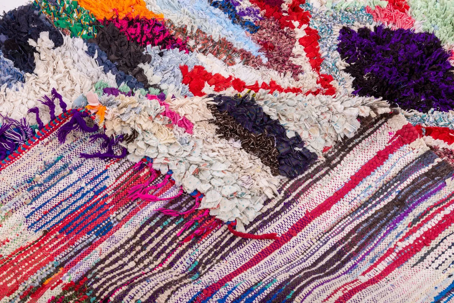 Marokkansk Boucherouite-teppe 245 x 140 cm
