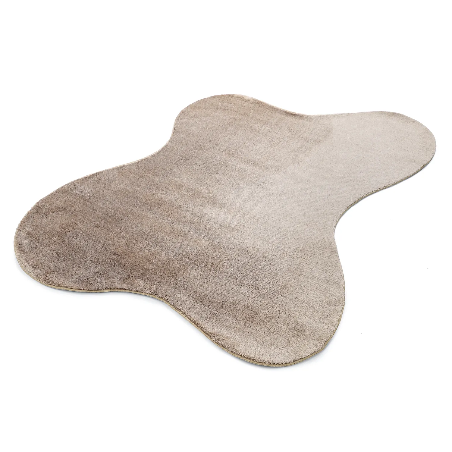 Asymmetrisk Bølgete Ryeteppe - Aranga Super Soft Fur (brun)