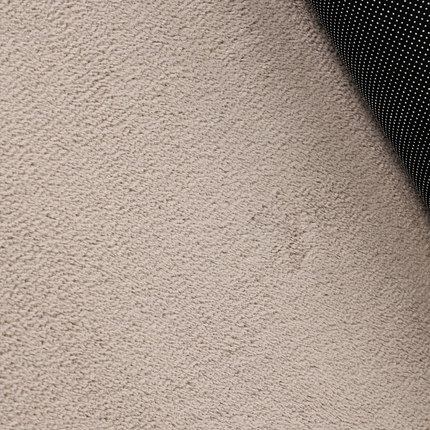 Asymmetrisk Bølgete Ryeteppe - Aranga Super Soft Fur (brun)