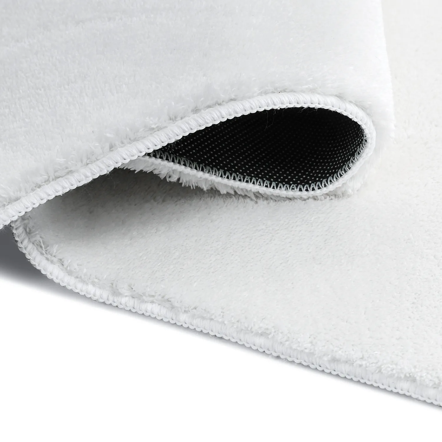 Asymmetrisk Bølgete Ryeteppe - Aranga Super Soft Fur (hvit)