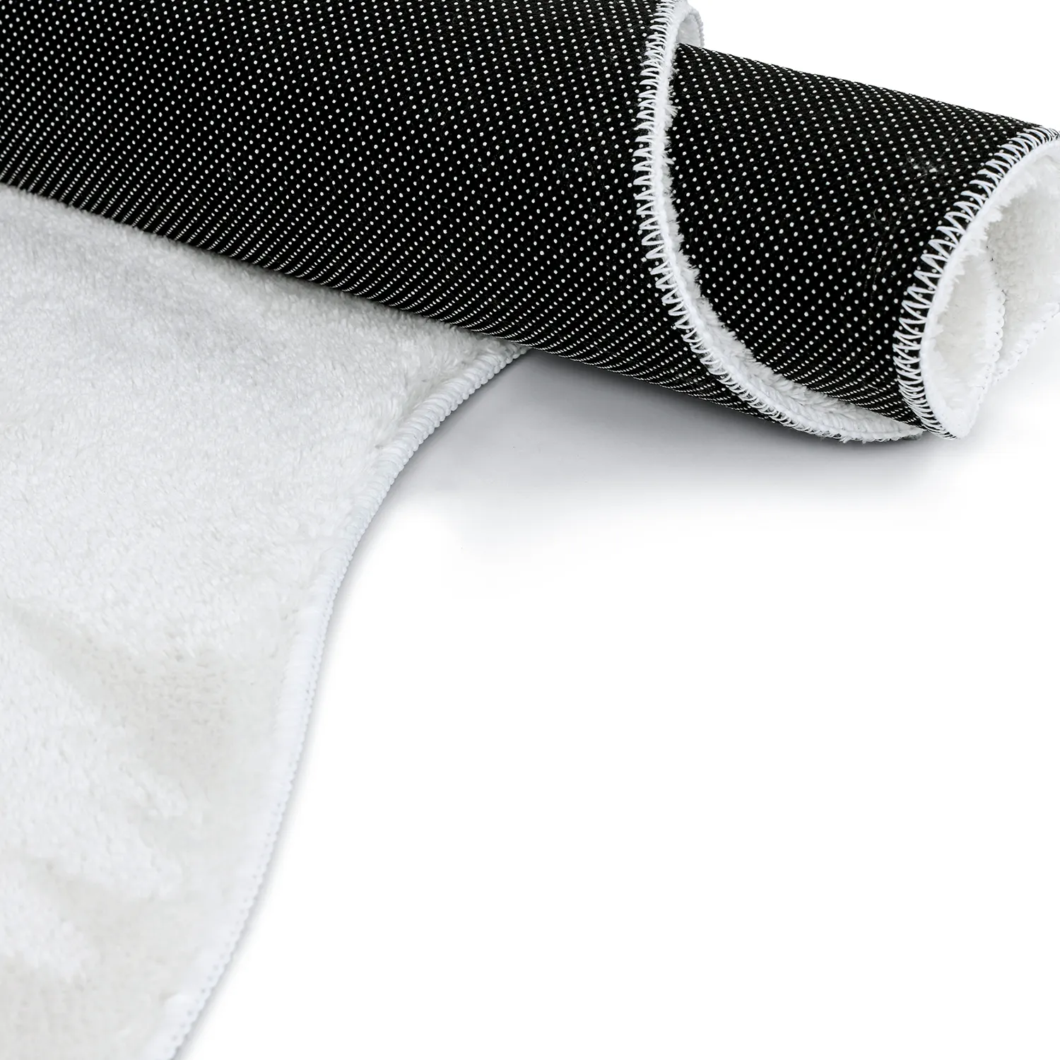 Asymmetrisk Bølgete Ryeteppe - Aranga Super Soft Fur (hvit)