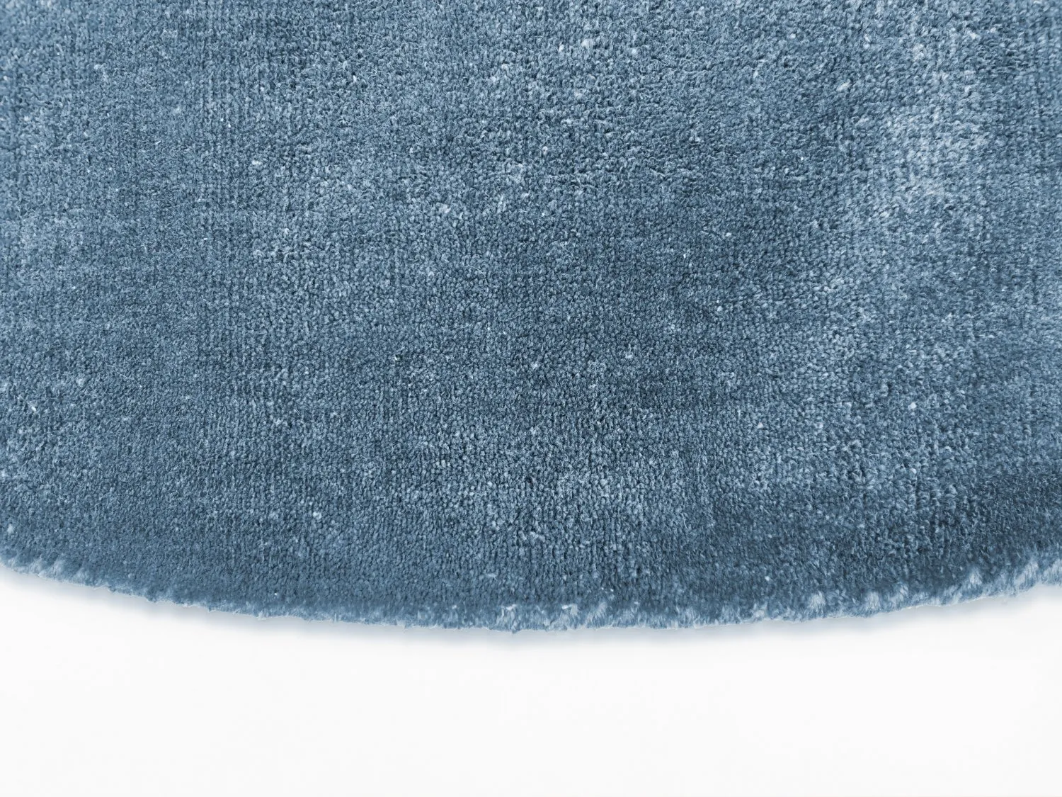 Rundt teppe - Recycled PET with viscose look (blå)