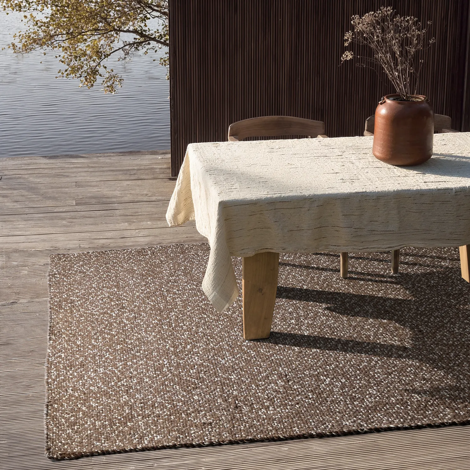 Innendørs/Utendørs tepper - Orta Wool Look (brun)