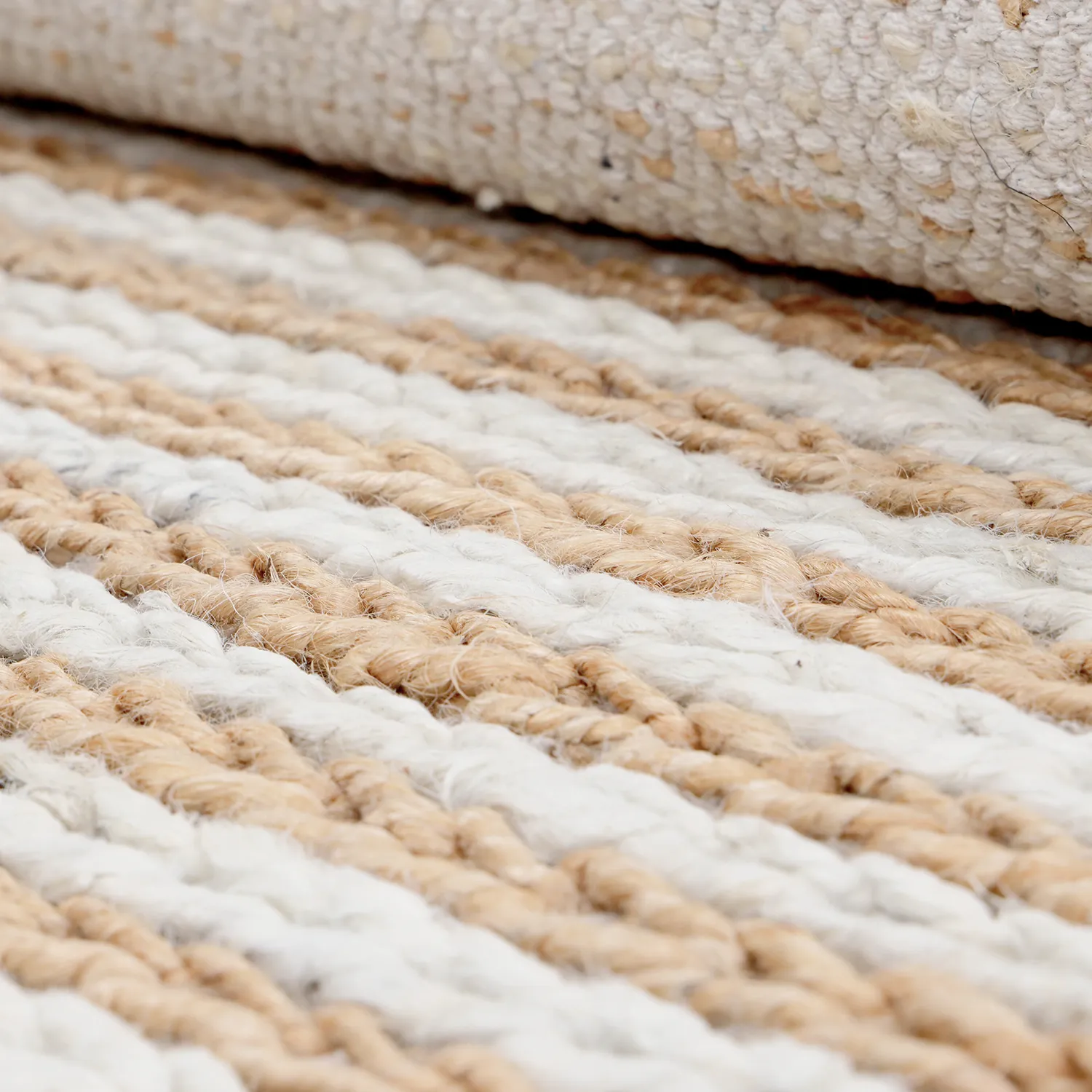 Juteteppe - Howrah Braided Jute (natur/hvit)