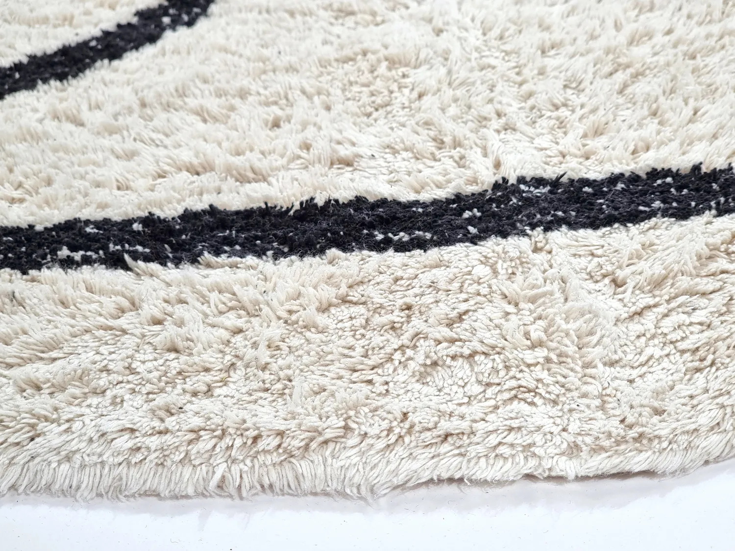 Runde tepper - Bavello Natural Cotton Shaggy (offwhite/svart)