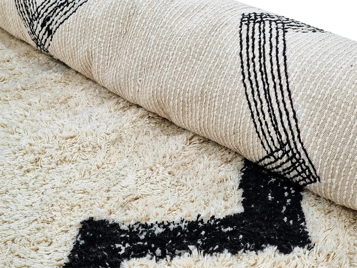 Runde tepper - Chablis Natural Cotton Shaggy (offwhite/svart)