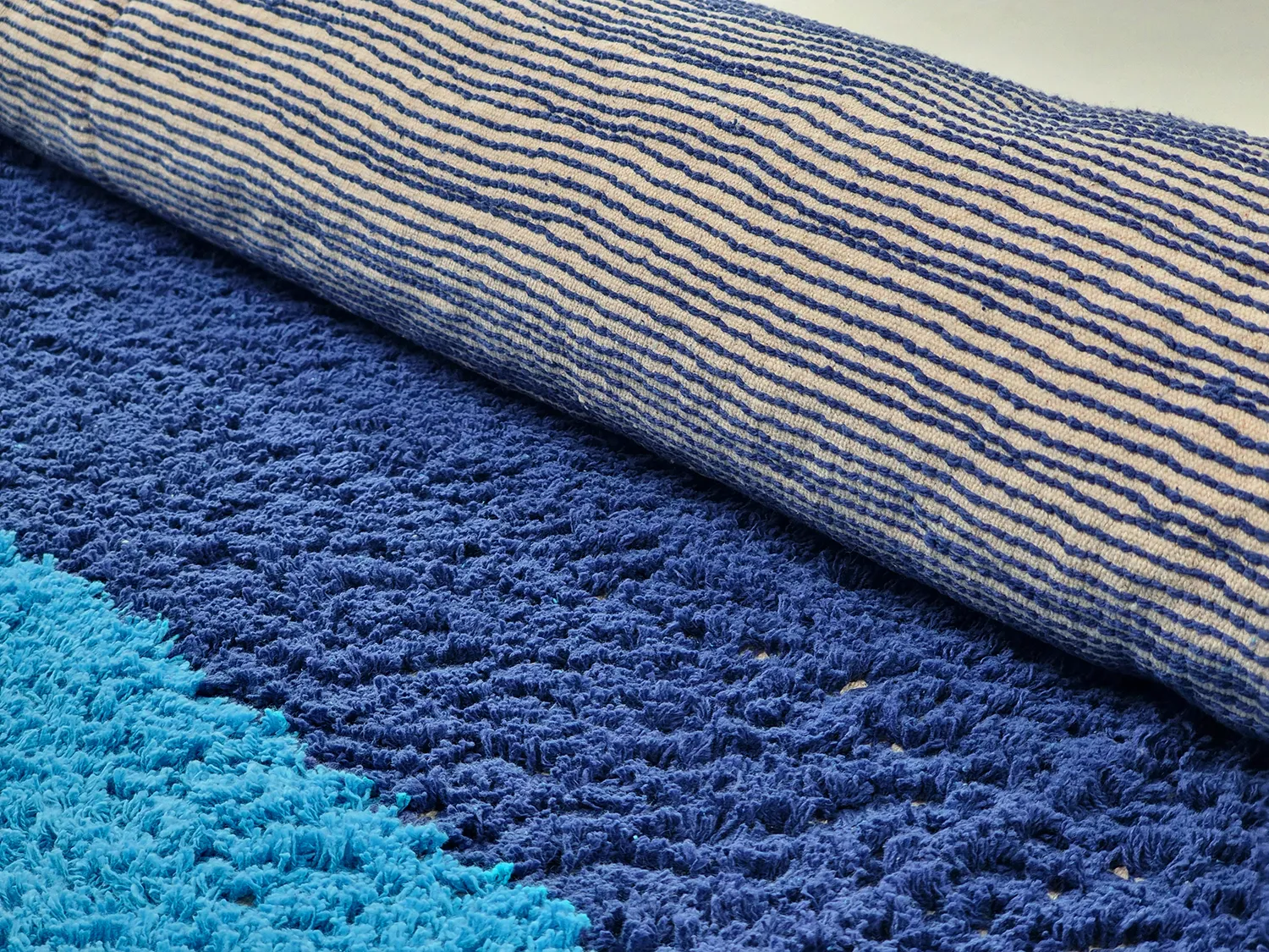 Ryetepper - Taro Natural Cotton Shaggy (blå)