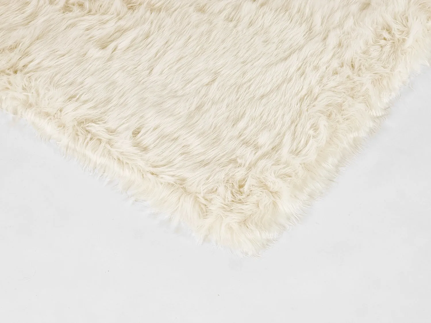 Ryetepper - Pomaire (offwhite)