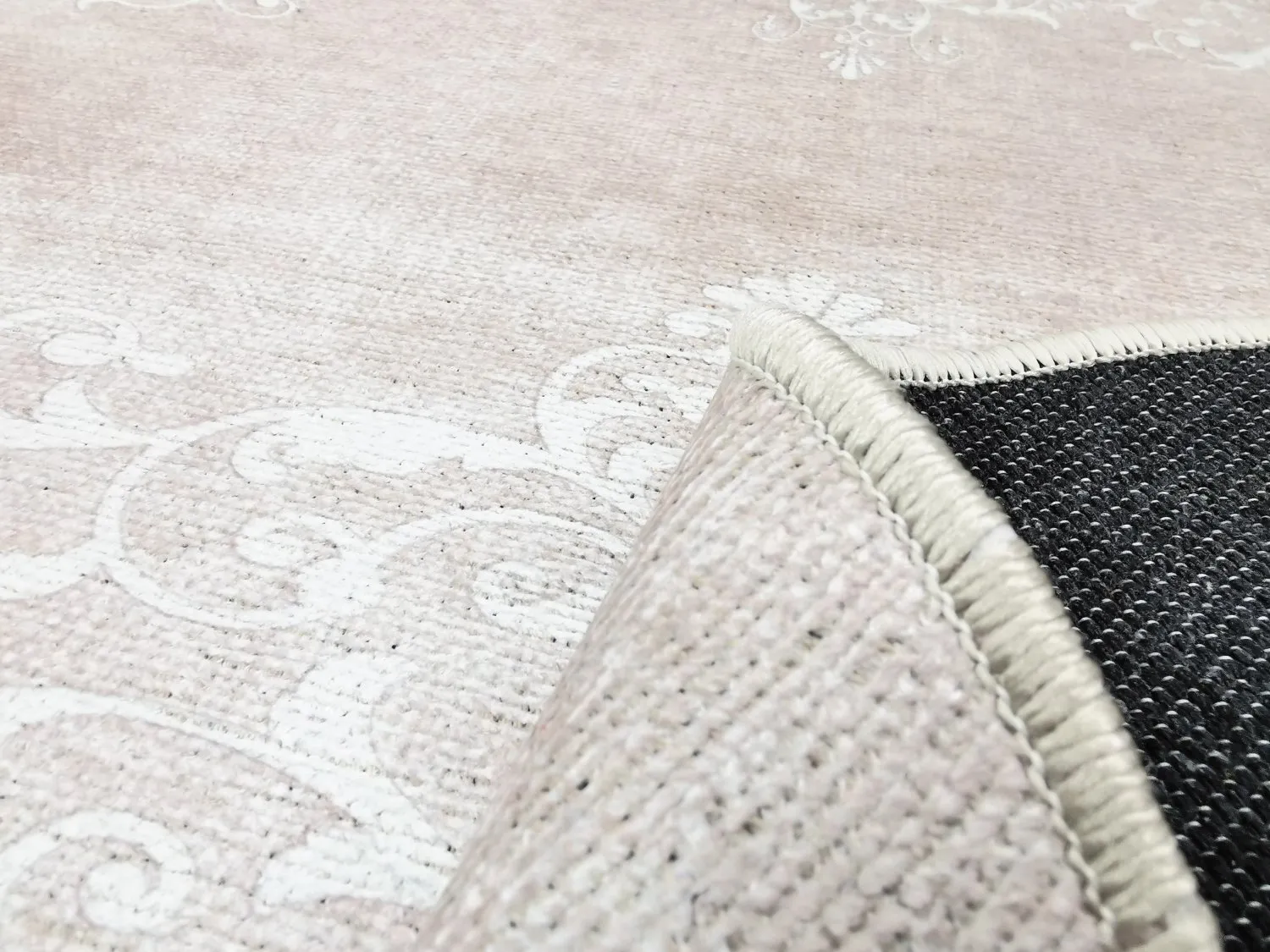 Rundt teppe - Santi (beige/hvit)